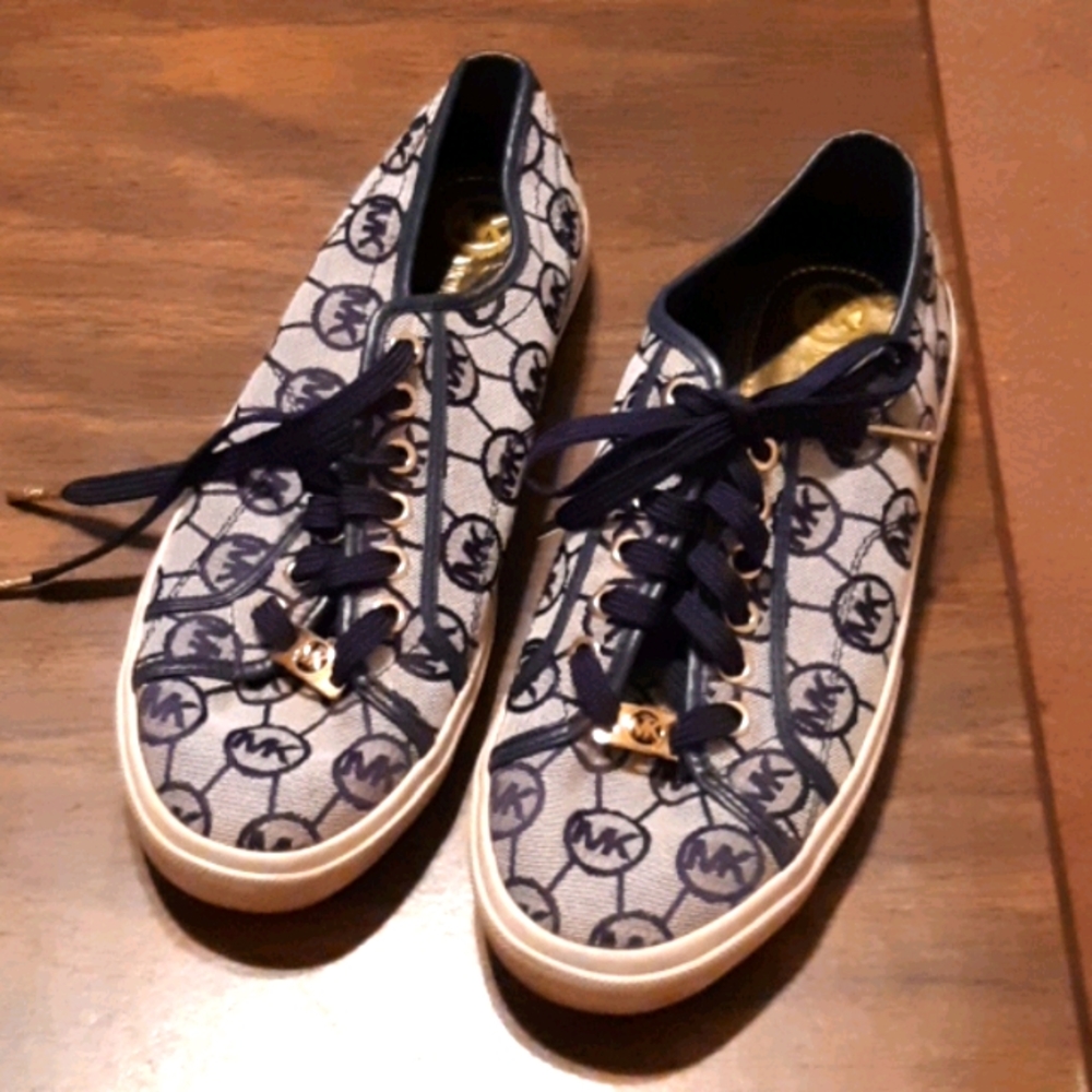Michael Kors sneaks
